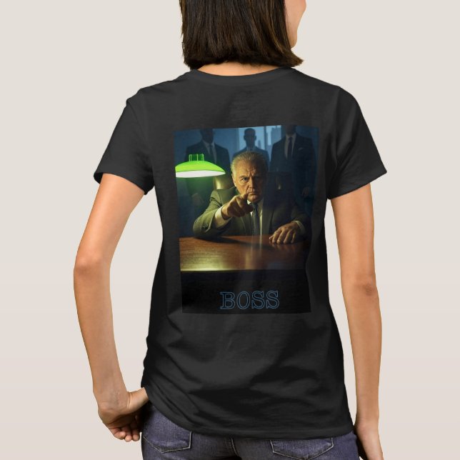 Chefe com as mulheres de texto e camisa preta (Verso)