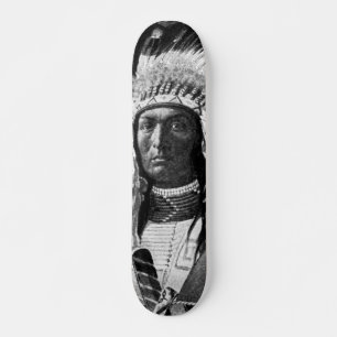 Chefe de Skate Americano Indígena