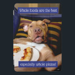Cheio De Cães De Pizza<br><div class="desc">comidas inteiras são as melhores,  especialmente pizzas inteiras! | Avanti,  a Marca Humor Global™ tem entretido o mundo com seus cartões de saudação Sentir-se bem engraçado por mais de 40 anos. Nossas personagens vivem a vida ao máximo e celebram o humor no dia a dia.</div>