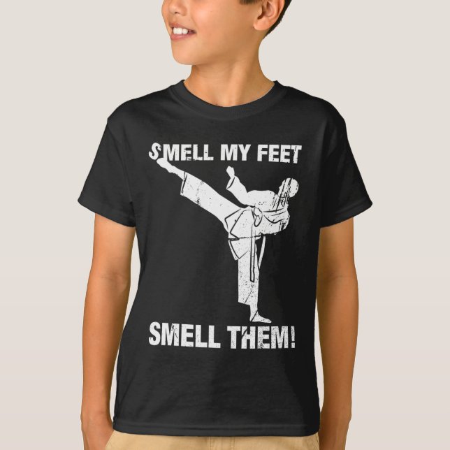 Cheire Meu Cheiro Engraçado Camisa De Karate Dando (Frente)