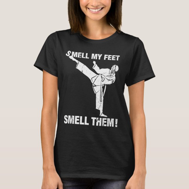 Cheire Meu Cheiro Engraçado Camisa De Karate Dando (Frente)