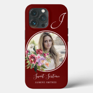 Chic Burgundy Floral Themed Foto Monogramado
