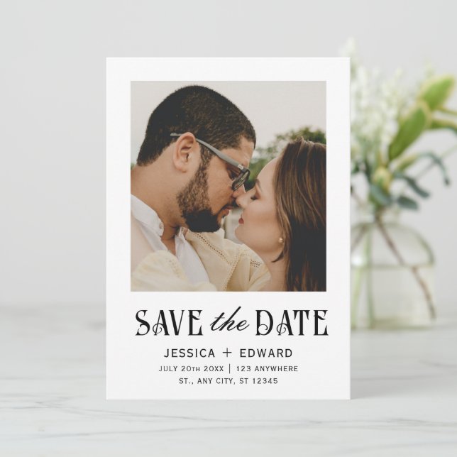 Chic de Fotografia Mínima de Script Moderno Simple (Em pé/Frente)