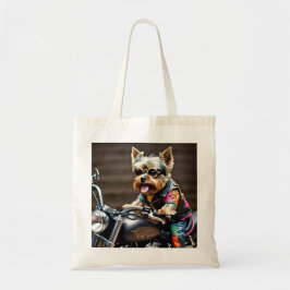 Chic Yorkie em uma bolsa de tote de motocicleta