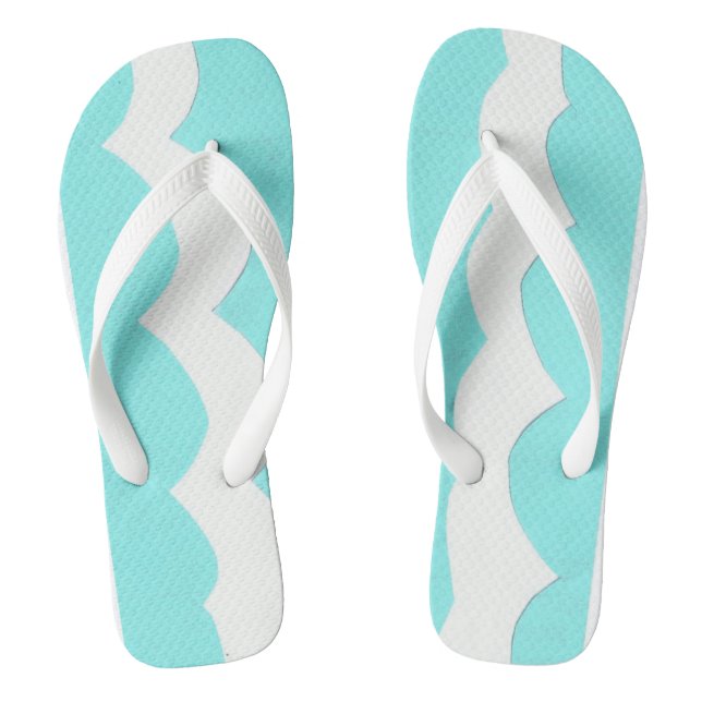 Chinelos Aqua e White Flip-Flops (Pé da cama)
