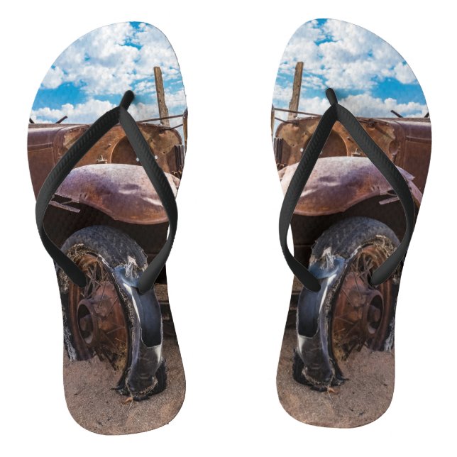 Chinelos Carro antigo e abandonado 3 em Solitaire, Namíbia (Pé da cama)