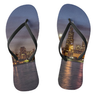 Chinelos Chicago Cityscape Night New