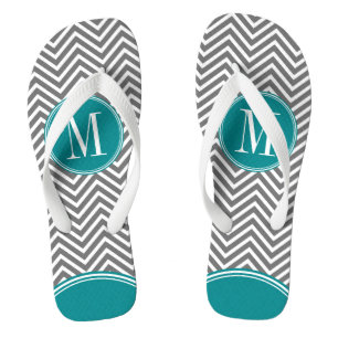 Chinelos Cinzas e Chevrons de Teal com Monograma Personaliz
