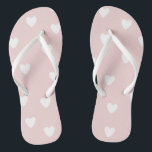 Chinelos Cor-de-rosa pincelado com corações brancos<br><div class="desc">NewParkLane - Chinelos,  com um padrão bonito de corações brancos desenhados à mão. Um design bonito para garotas ou para um casamento na praia. Verifique se há itens correspondentes nesta coleção. Também disponível em rosa quente.</div>