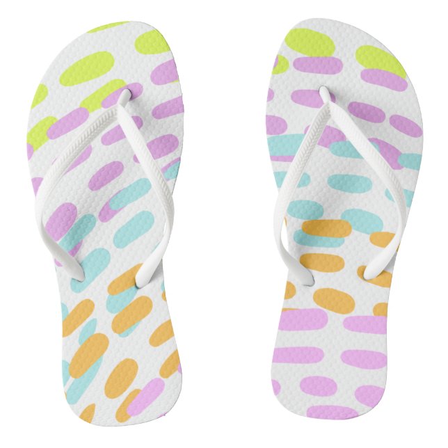 Chinelos Cores de neon em impressão animal (Pé da cama)