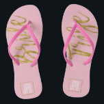 Chinelos da Tribo Bride com Tipografia Monográfica<br><div class="desc">Chinelos da Tribo Sacudir com Tipografia Monográfica Ouro com Folha de Ouro para a Festa de solteira de Praia perfeita.</div>