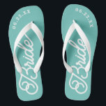Chinelos de Cor de Casamento Personalizado Moderno<br><div class="desc">Estes chinelos são perfeitos para a futura Sra.! Personalize com a data do casamento e as cores do casamento.</div>