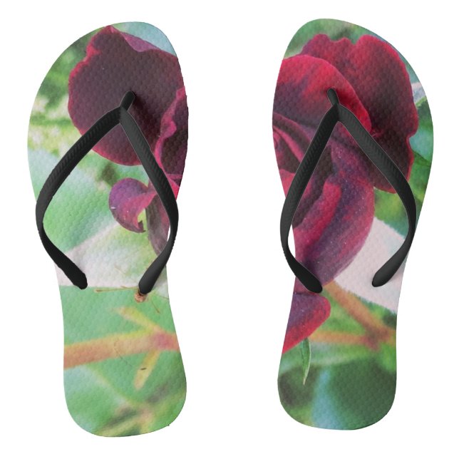 Chinelos de rosa vermelha (Pé da cama)