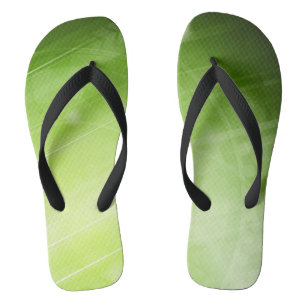 Chinelos design verde no estilo high-tech