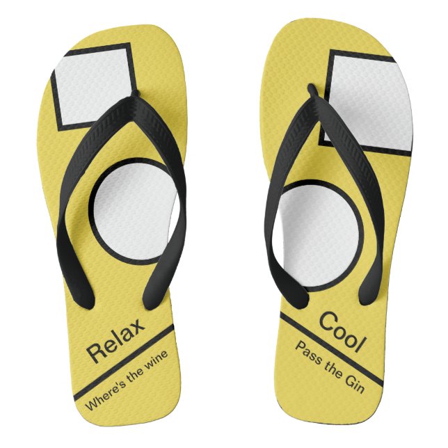 Chinelos do divertimento onde está o (Pé da cama)