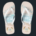 Chinelos FlipFlops do Groom de Casamento | Praia do Monogra<br><div class="desc">FlipFLops do Groom de Casamento | Casamento Geométrico de Praia do Monograma Moderno | Uma reviravolta moderna nos convites para o casamento em praia - Casamento único concebido para o BarefootBride™ por ©WhimsicalArtwork™ apresenta uma forma geométrica do estilo de terrário compensado com diferentes transparências nas facetas, para permitir que o...</div>