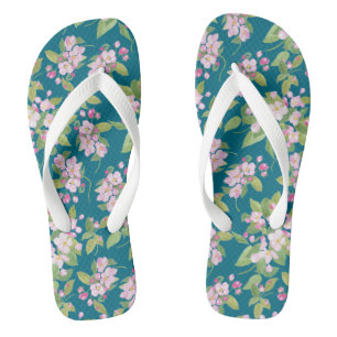 Chinelos Flor de Maçã Rosa bonito no Fundo do Marinho