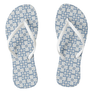 Chinelos Folhas de Natal e azulejos de flores