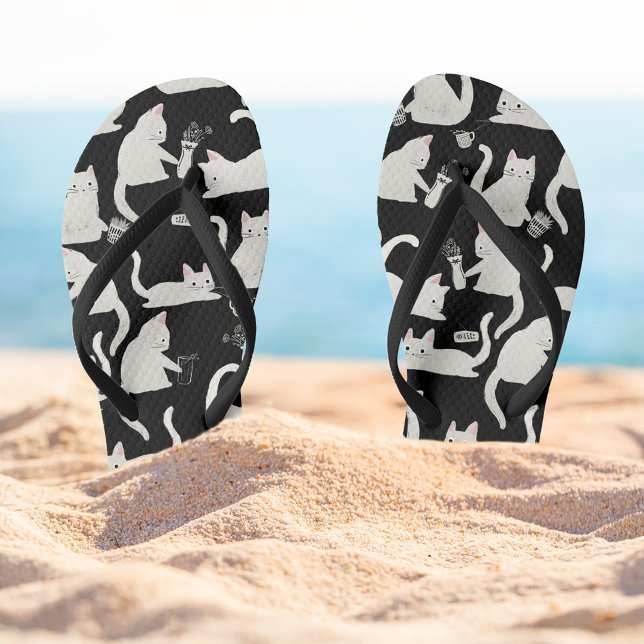 Chinelos Gatos ruins batendo as coisas, Gatos brancos em pr (Bad Cats in White Flip Flops)