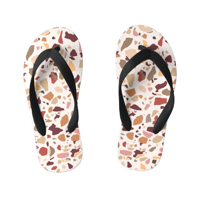 Chinelos Infantis Brown terrazzo: vintage, trendy padrão. (Pé da cama)