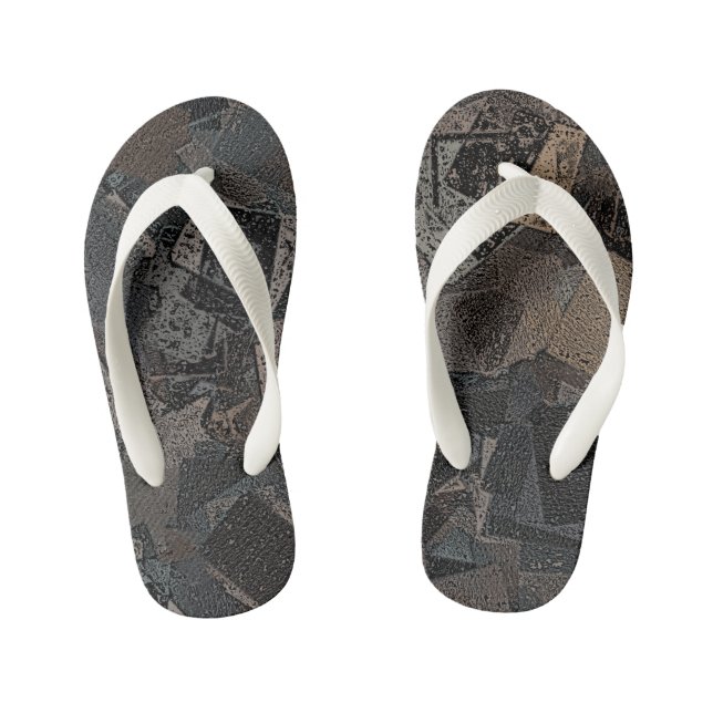 Chinelos Infantis Cores 700 de Kristalin Davis (Pé da cama)