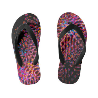 Chinelos Infantis "Fogo Eetéreo: Um Quadro Luminoso Captivador