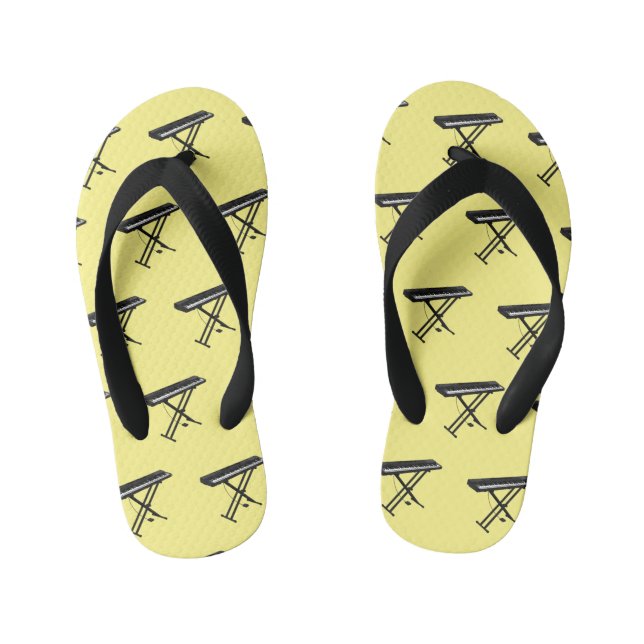 Chinelos Infantis Ilustração de desenho de piano de teclado (Pé da cama)