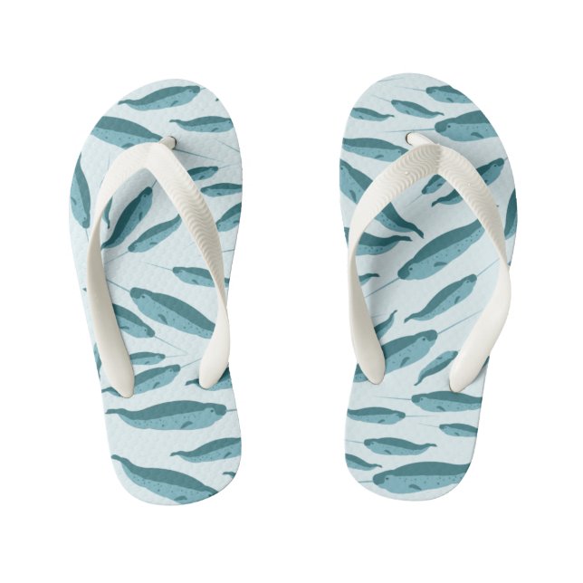 Chinelos Infantis Narwhal no Padrão do Oceano Azul (Pé da cama)