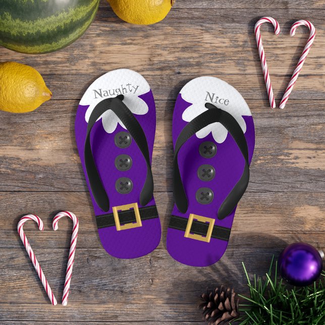 Chinelos Infantis Natal em julho Roxo ou Bom Festivo (For Christmas in July (and the one in December) Have you been naughty and nice?)