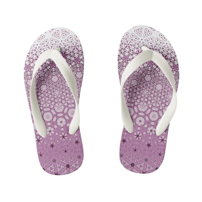 Chinelos Infantis Padrão Floral de Metamorfose (Pé da cama)