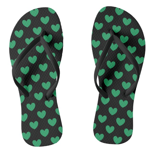 Chinelos Kelly Green Polka Hearts em preto (Pé da cama)