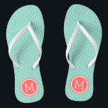 Chinelos Monograma de Pontos Minúsculos de Aqua e Coral<br><div class="desc">sandálias de flutuação de sacudir impressas personalizadas com um padrão de bolinhas giro e um monograma personalizado ou outro texto em círculo. Clique em Personalizar para alterar as fontes e cores do texto ou adicionar suas próprias imagens para criar uma única design!</div>