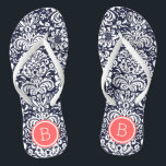 Chinelos Monograma do Damasco Floral marinho e Coral<br><div class="desc">sandálias de flutuação de sacudir impressas personalizadas com uma cor damasco floral na moda elegante e o seu monograma personalizado ou outro texto em círculo. Clique em Personalizar para alterar as fontes e cores do texto ou adicionar suas próprias imagens para criar uma única design!</div>