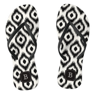 Chinelos Na moda Chic Black Ivory Diamond Ikat Monograma