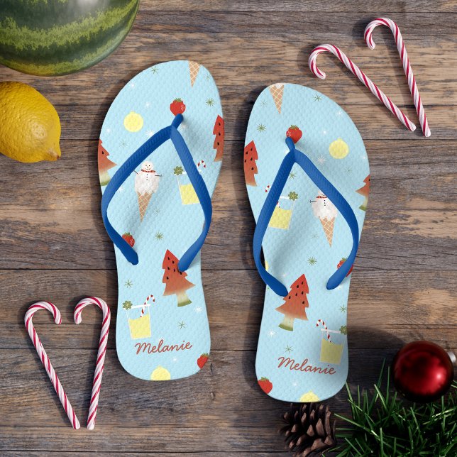 Chinelos Natal em julho - Padrão de Verão Fofo Azul (Ideal for your beach vacation during summer or Christmas, these can be customized with your name)