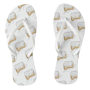 Chinelos NOLA New Orleans, LA Beignet Sugary Paery Foodie