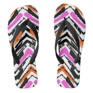 Chinelos Padrão Chevron Preto, Laranja E Rosa Desenhado À