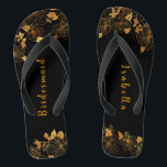 Chinelos Padrão de Folhagem Dourada e Preta da Bridesmaid E<br><div class="desc">Esses elegantes chinelos de padrão foliar preto e dourado exibem uma luxuosa paleta preta e dourada, com um impressionante padrão floral de ouro e uma tipografia moderna contra fundo negro, exuando elegância e sofisticação. É um belo presente para a sua festa noiva. Exibir a coleção nesta página para localizar itens...</div>