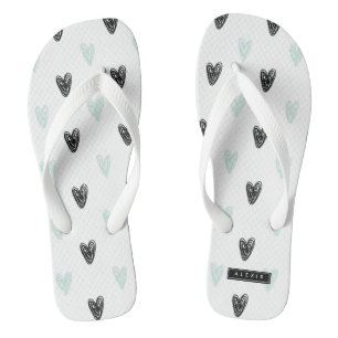 Chinelos Padrão de Pontos de Mint e Black Hearts Personaliz