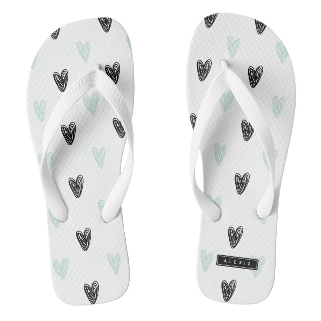 Chinelos Padrão de Pontos de Mint e Black Hearts Personaliz (Pé da cama)
