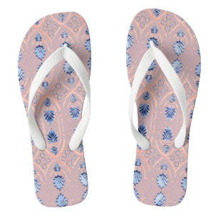Chinelos Padrão floral rosa e azul