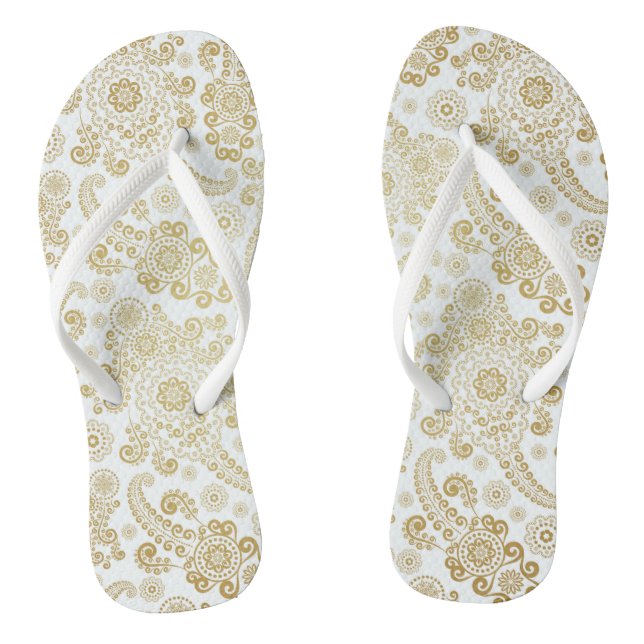 Chinelos Paisley de Luxo Dourado em Fundo Branco (Pé da cama)