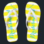 Chinelos Ponta Personalizada Turquesa Amarelo Qualquer Cor<br><div class="desc">Primrose Yellow Elegance and White Stripes with Turquoise Aqua Blue Font - Altere Yellow and Teal Font to Any Color (Elemento amarelo e riscas brancas com azul-azul-turquesa - altere Yellow e Teal para Any Color (Qualquer cor) clicando em personalizar/editar. E diga o que quiser. Torne estes chinelos do tipo que...</div>