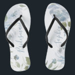 Chinelos Porta-vozes florais com poeira personalizada<br><div class="desc">Flórida moderna de aquarelas em azul empoeirado e verde-sábio,  elegante e romântico,  pontes personalizadas de noivas personalizadas de excelente</div>
