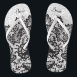 Chinelos Pretos de Lace Floral e Luminosidade Bran<br><div class="desc">Sacudir bonito, Calçados inchados com um lugar floral preto falso em um fundo brilhante branco falso pronto para você personalizar com seu nome ou títulos de festas noivas. ⭐ Este produto é 100% personalizável. *****Clique no BOTÃO PERSONALIZAR para adicionar, excluir, mover, redimensionar, mudar ao redor, girar, etc... qualquer dos gráficos...</div>