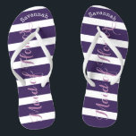 Chinelos Roxo de Madrinha de casamento Personalizado ou Qua<br><div class="desc">Padrão de Stripes Liláticas Roxas e Lavandas - Altere para Qualquer Cor clicando em personalizar. E diga o que quiser. Torne estes chinelos do tipo que têm sua mensagem neles. Fale da praia! damas de ponte, festa de solteira, litoral tropical litorâneo, praia de cruzeiro oceânico, presentes de festa de casamento,...</div>