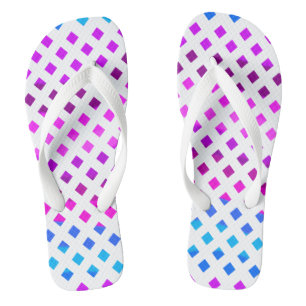 Chinelos roxos, cor-de-rosa azul