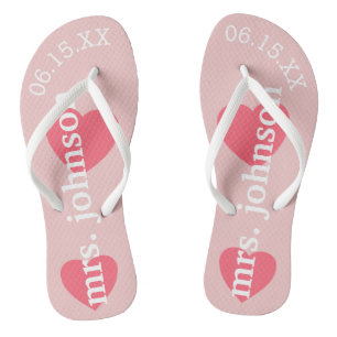 Chinelos Sr. e Sra. Honeymoon Personalizada com Heart