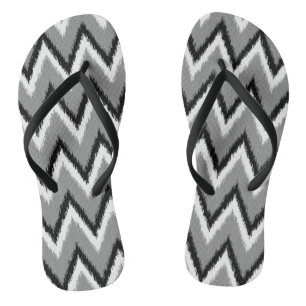 Chinelos Tiras Ikat Chevron - Cinzas/Cinzas, Pretas e Branc