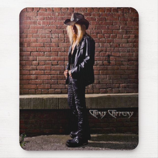 Chris Caffery em pé pelo brick Wall Mouse Pad (Frente)